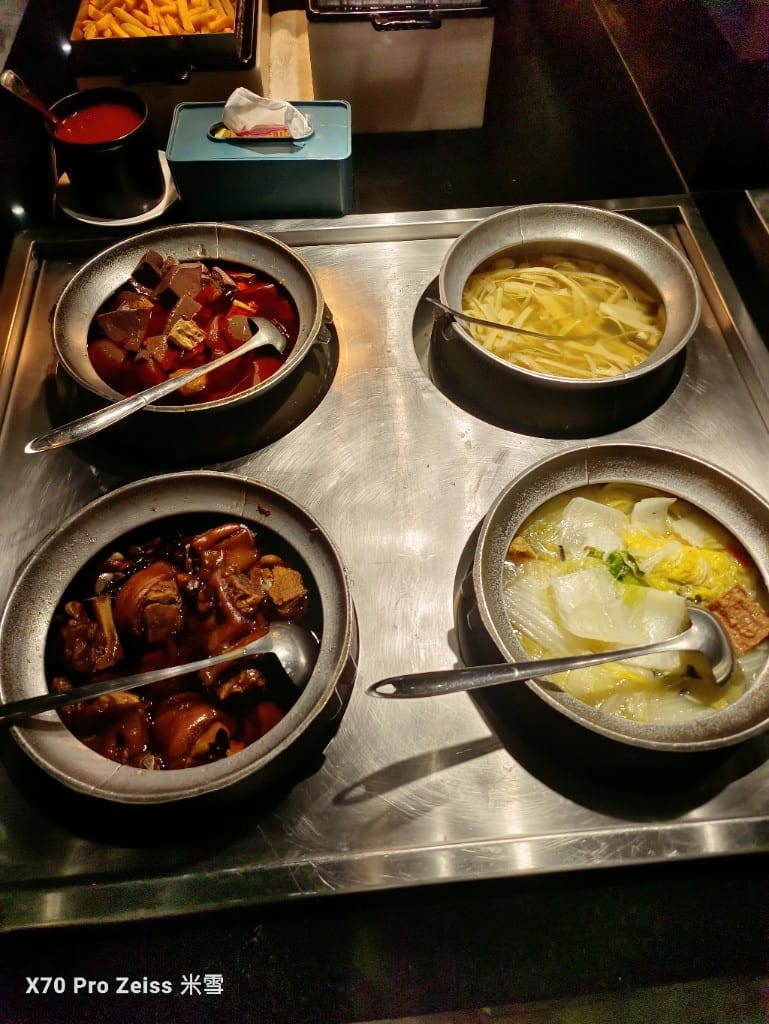 【中和吃到飽】我家牛排中和店6訪，水果超浮誇的自助吧吃到飽❤️