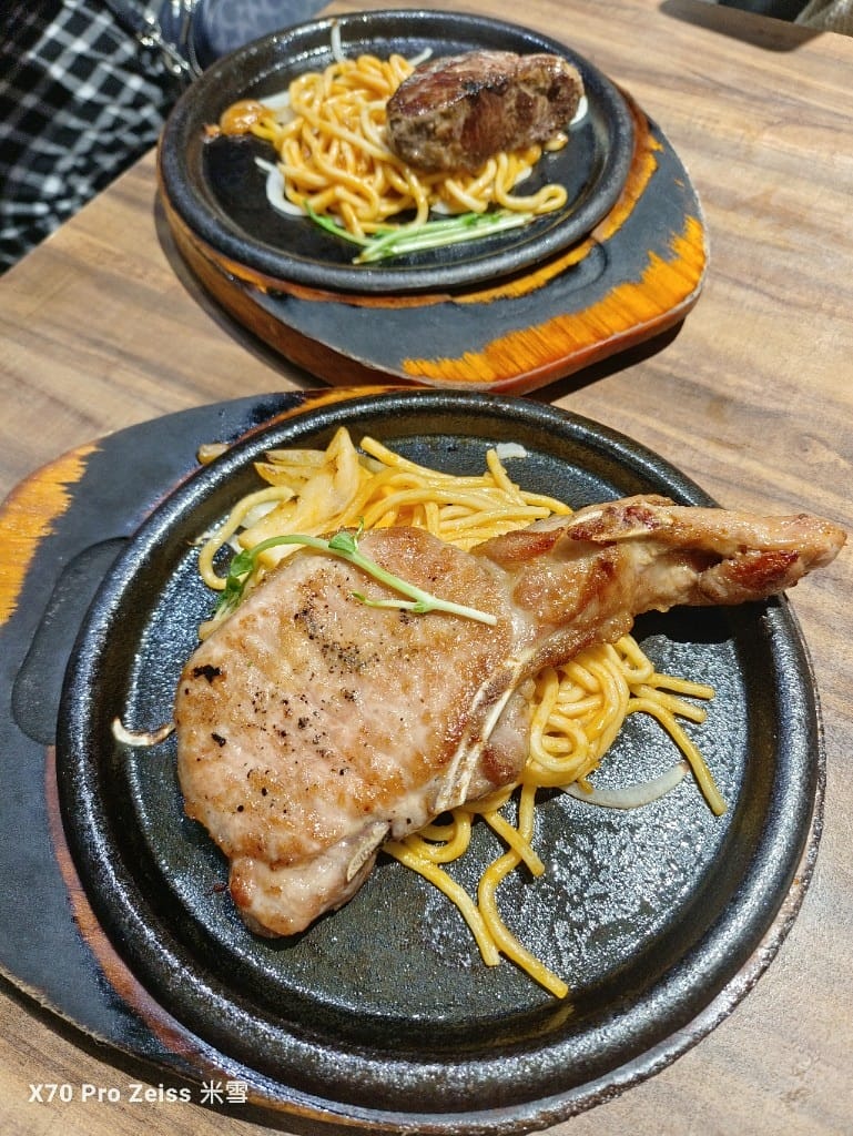 【中和吃到飽】我家牛排中和店6訪，水果超浮誇的自助吧吃到飽❤️