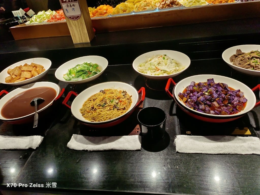 【中和吃到飽】我家牛排中和店6訪，水果超浮誇的自助吧吃到飽❤️