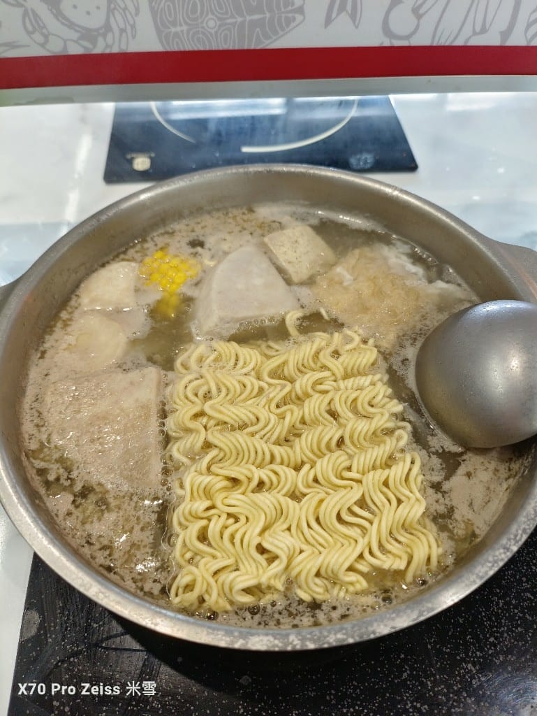 【新莊吃到飽】韓哥哥石頭火鍋，單身友善平價鍋物吃到飽❤️
