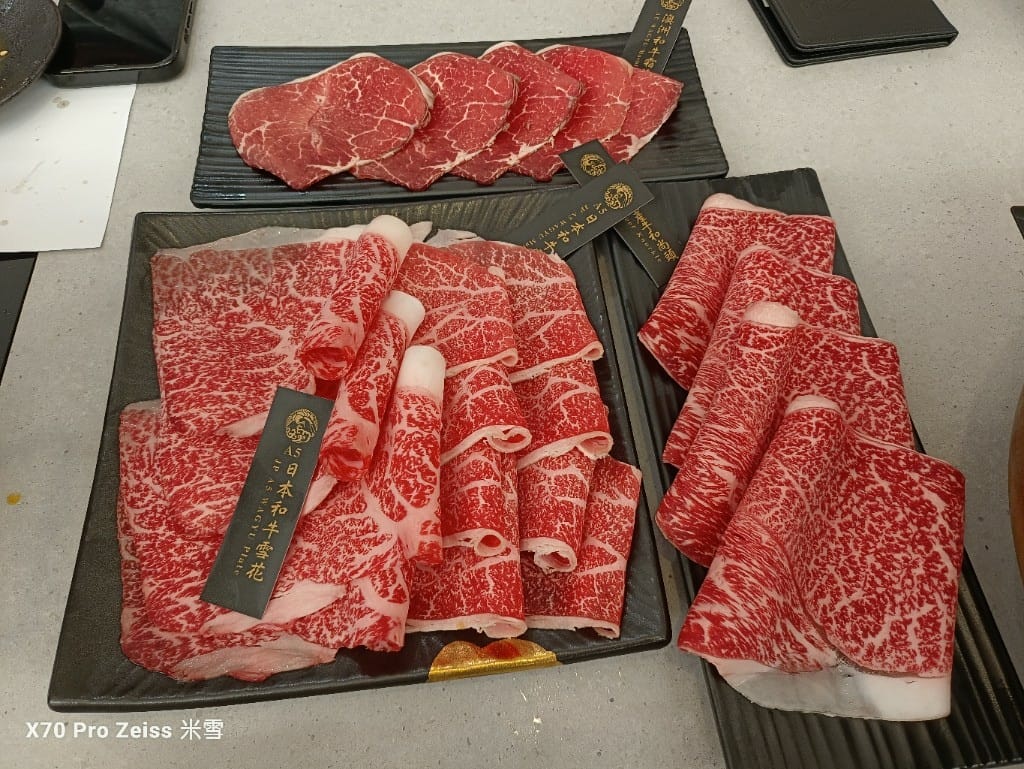 【台北吃到飽】極鶴和牛鍋物,趁開幕85折吃爆和牛❤️❤️❤️ - 第10張圖 【台北吃到飽】極鶴和牛鍋物,趁開幕85折吃爆和牛❤️❤️❤️