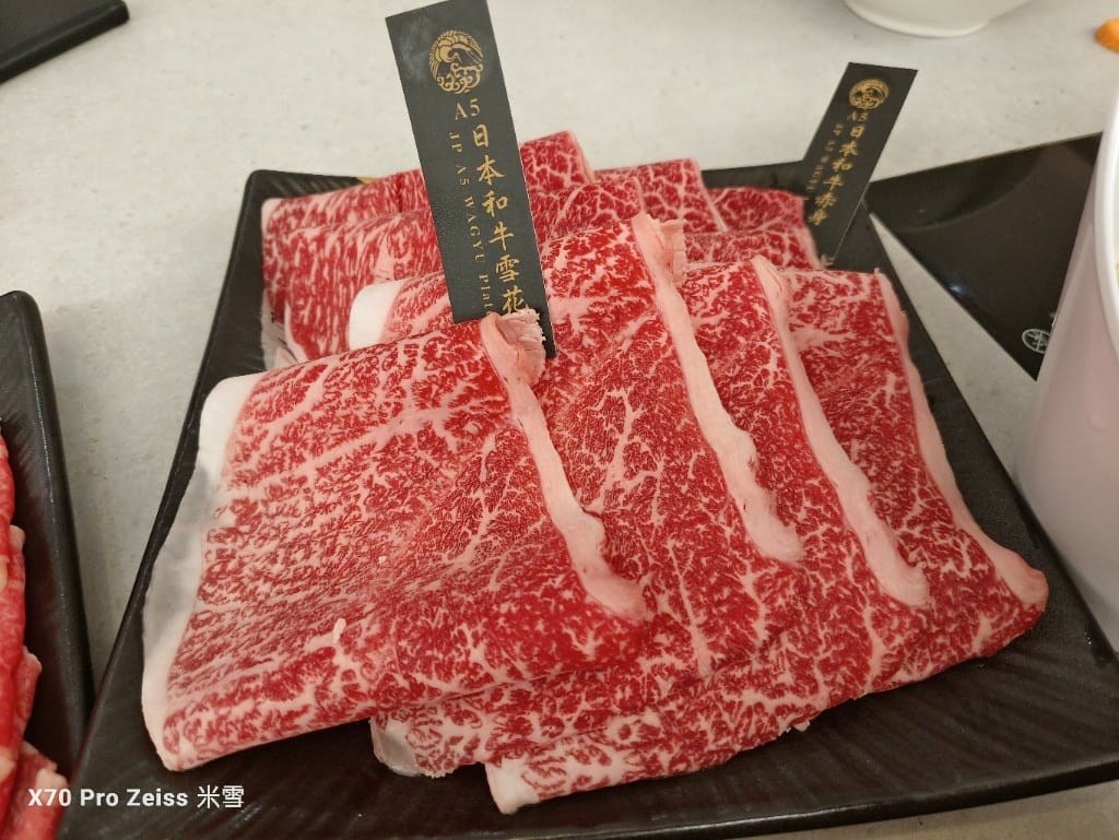 【台北吃到飽】極鶴和牛鍋物,趁開幕85折吃爆和牛❤️❤️❤️ - 第12張圖 【台北吃到飽】極鶴和牛鍋物,趁開幕85折吃爆和牛❤️❤️❤️