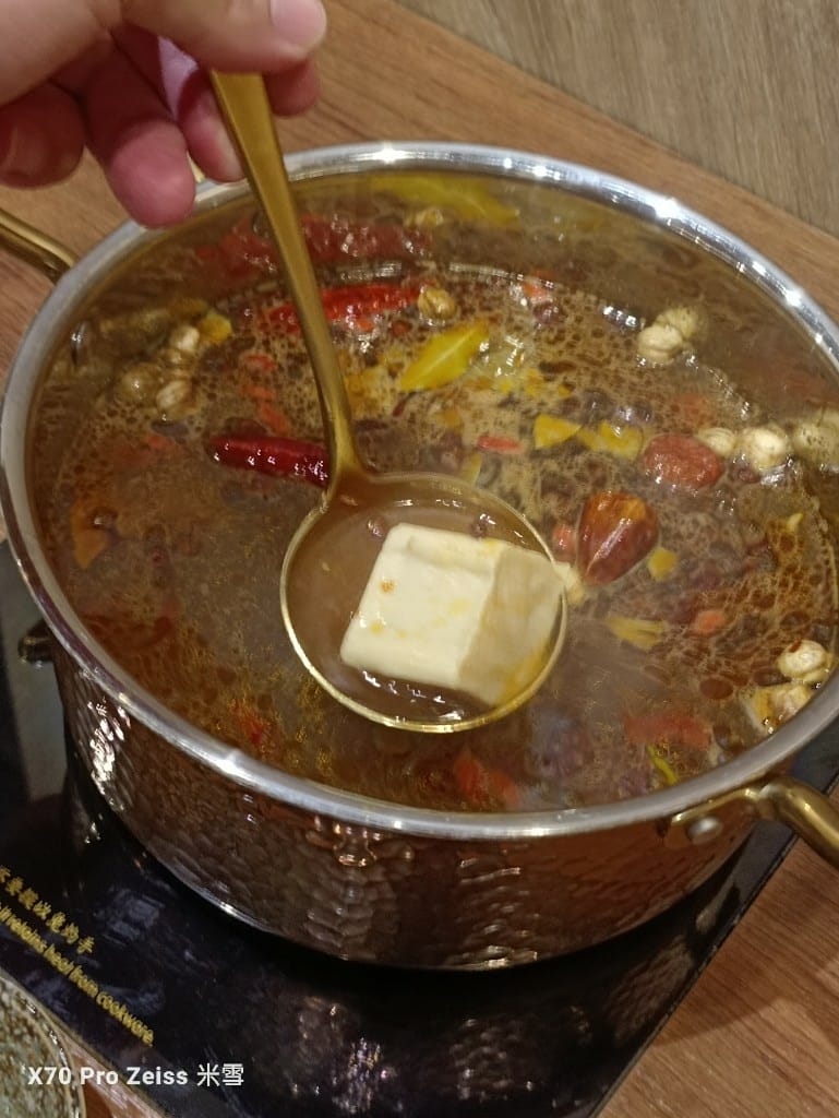 【新莊美食】峰精緻鍋物餐酒，新莊新開的網美火鍋店！