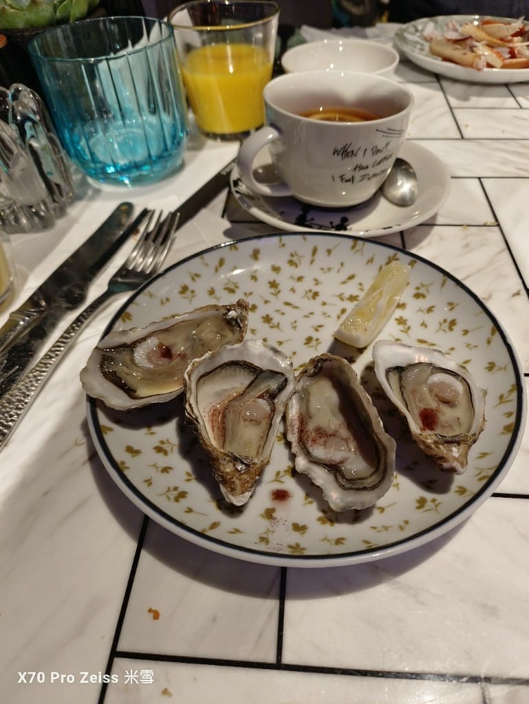 【澳門美食】澳門新濠影匯W酒店HawkerHawker津津Buffet，龍蝦生蠔大自由❤️