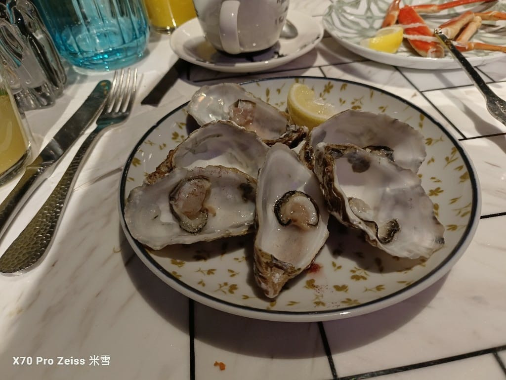 【澳門美食】澳門新濠影匯W酒店HawkerHawker津津Buffet，龍蝦生蠔大自由❤️