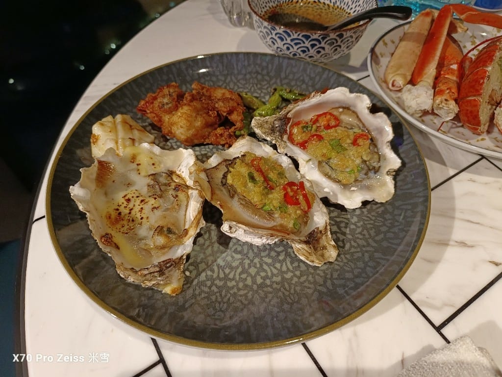 【澳門美食】澳門新濠影匯W酒店HawkerHawker津津Buffet，龍蝦生蠔大自由❤️