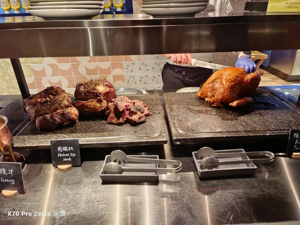 【澳門美食】澳門新濠影匯W酒店HawkerHawker津津Buffet，龍蝦生蠔大自由❤️