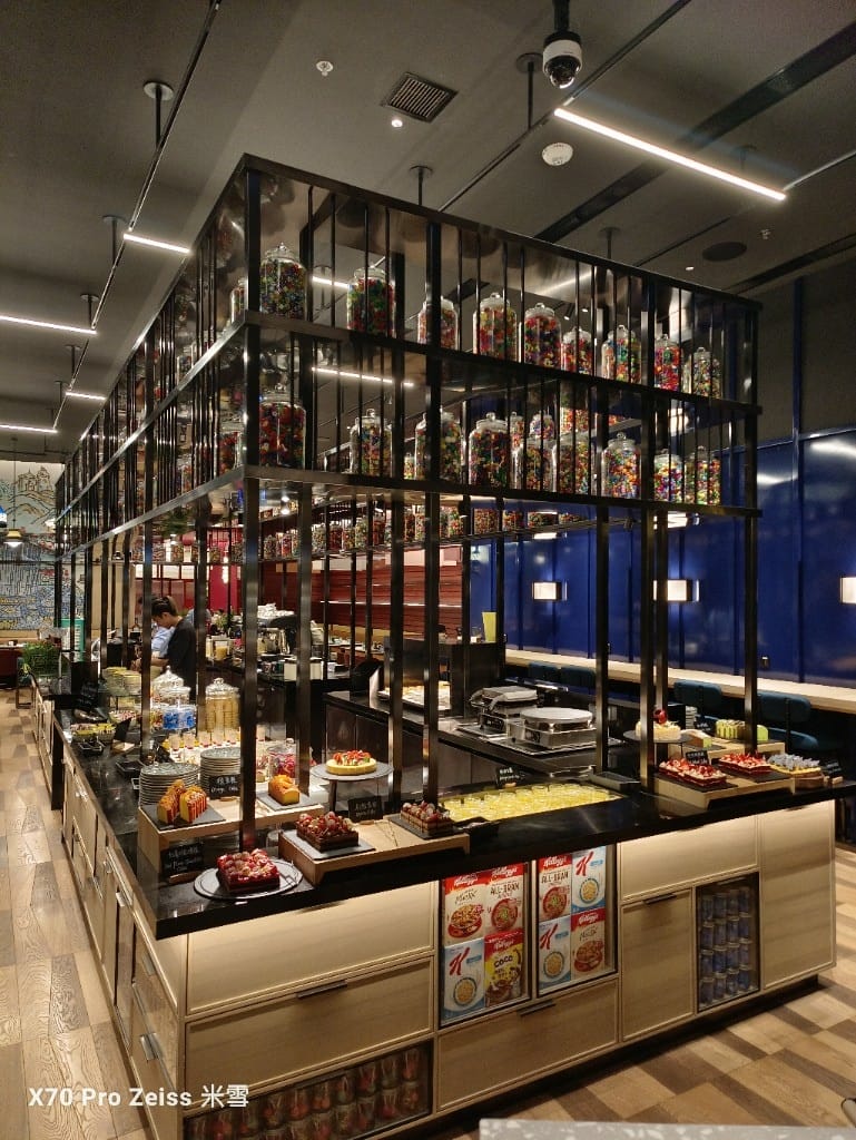 【澳門美食】澳門新濠影匯W酒店HawkerHawker津津Buffet，龍蝦生蠔大自由❤️