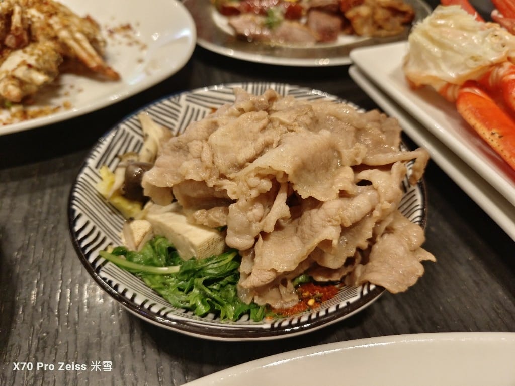 【台北吃到飽】探索廚房平日午餐24訪，半價大嗑冬の和食祭松葉蟹腳吃到飽❤️