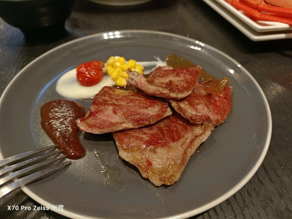 【台北吃到飽】探索廚房平日午餐24訪，半價大嗑冬の和食祭松葉蟹腳吃到飽❤️