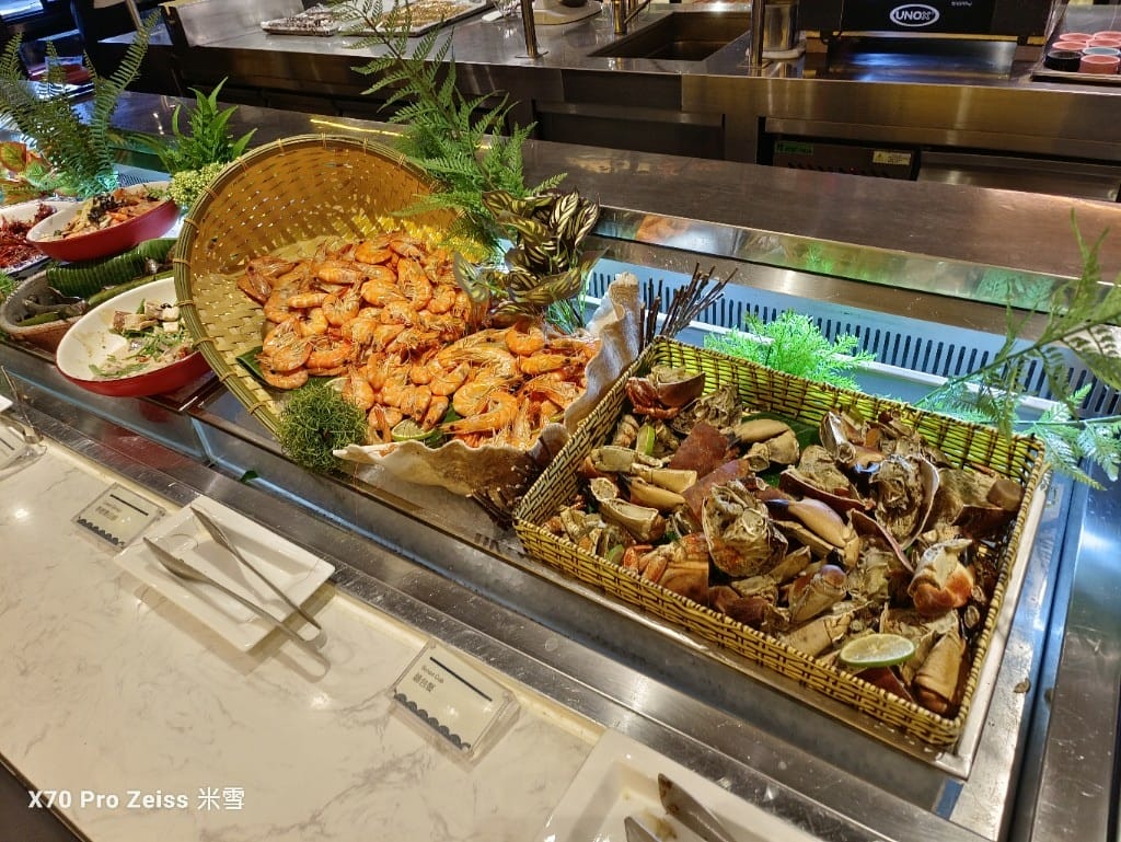 【台北吃到飽】探索廚房平日午餐24訪，半價大嗑冬の和食祭松葉蟹腳吃到飽❤️