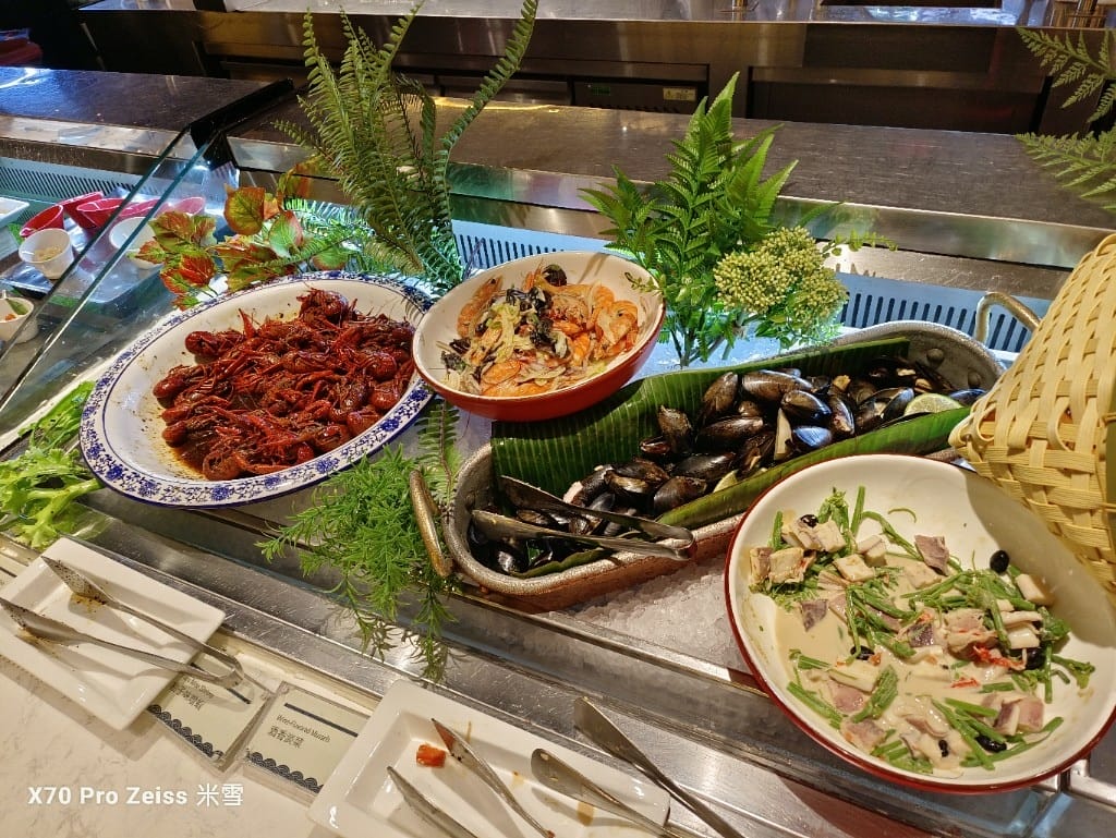 【台北吃到飽】探索廚房平日午餐24訪，半價大嗑冬の和食祭松葉蟹腳吃到飽❤️