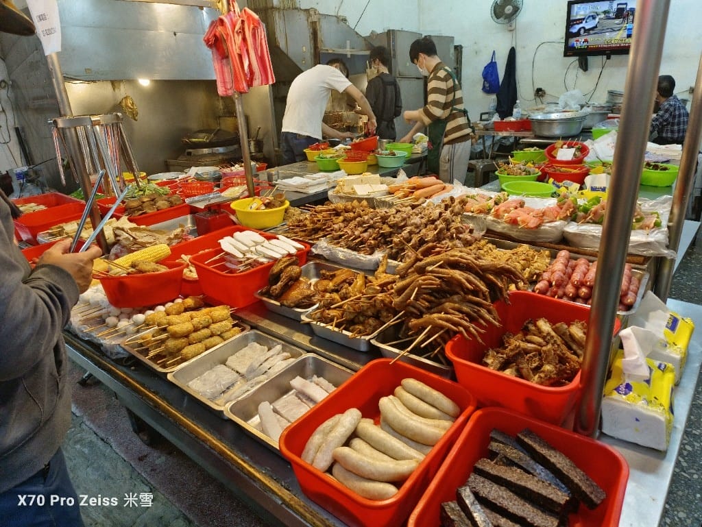 【新莊美食】後港炭烤鷄排，一吃上癮的超香烤醬❤️