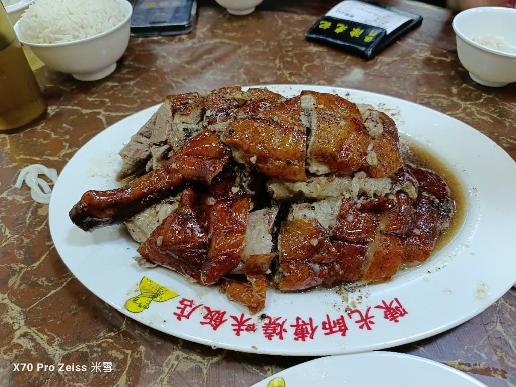 【澳門美食】陳光記燒味飯店，黑椒風味燒臘好好吃❤️