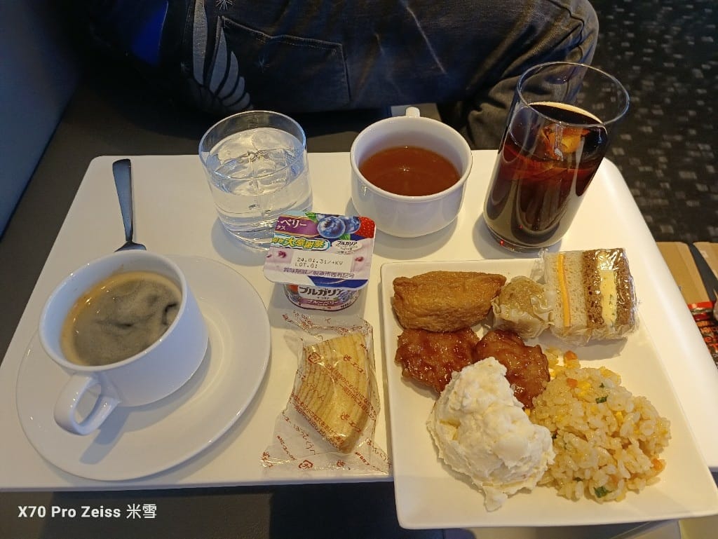 【關西機場貴賓室】ANA LOUNGE、KIX NORTH LOUNGE、SAKURA LOUNGE - 第21張圖 【關西機場貴賓室】ANA LOUNGE、KIX NORTH LOUNGE、SAKURA LOUNGE