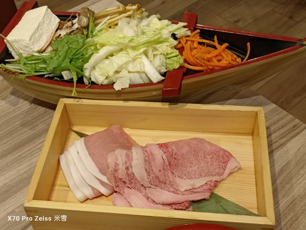 【日本大阪美食】黄金出汁しゃぶと江戸前寿司肉のあさつ梅田お初天神店,近江牛吃到飽😸 - 第15張圖 【日本大阪美食】黄金出汁しゃぶと江戸前寿司肉のあさつ梅田お初天神店,近江牛吃到飽😸