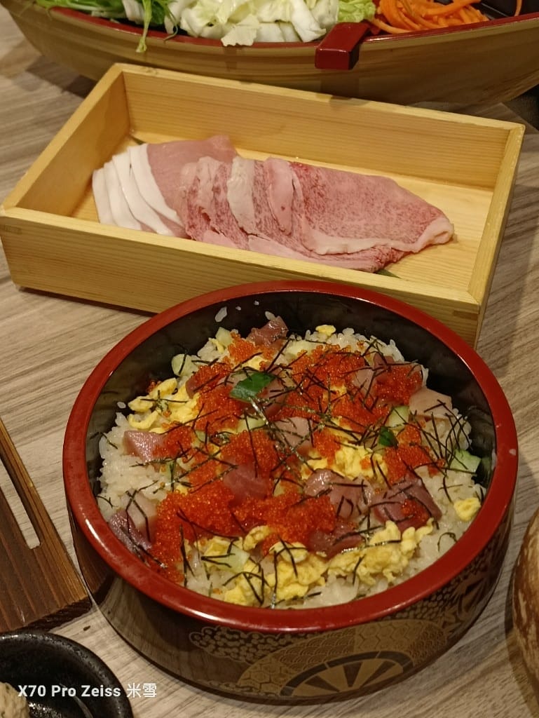 【日本大阪美食】黄金出汁しゃぶと江戸前寿司肉のあさつ梅田お初天神店,近江牛吃到飽😸 - 第18張圖 【日本大阪美食】黄金出汁しゃぶと江戸前寿司肉のあさつ梅田お初天神店,近江牛吃到飽😸