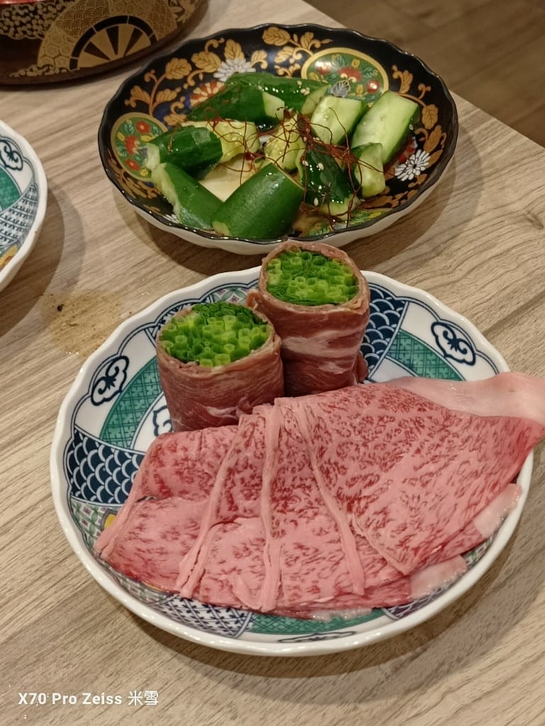 【日本大阪美食】黄金出汁しゃぶと江戸前寿司肉のあさつ梅田お初天神店,近江牛吃到飽😸 - 第22張圖 【日本大阪美食】黄金出汁しゃぶと江戸前寿司肉のあさつ梅田お初天神店,近江牛吃到飽😸