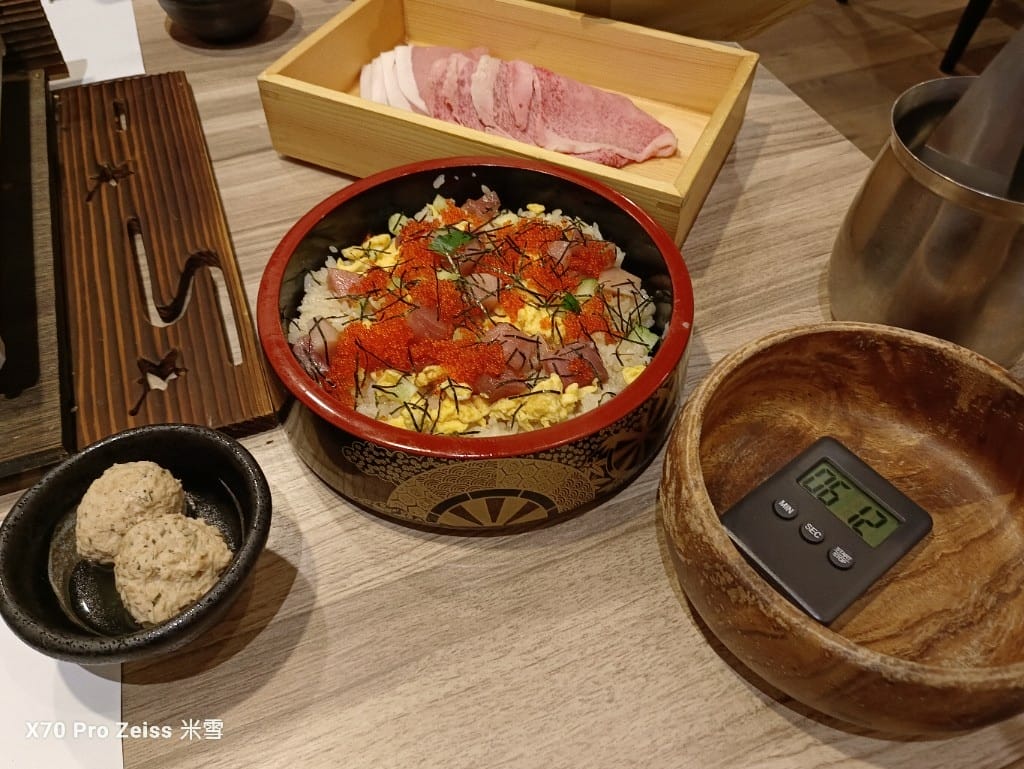 【日本大阪美食】黄金出汁しゃぶと江戸前寿司肉のあさつ梅田お初天神店,近江牛吃到飽😸 - 第17張圖 【日本大阪美食】黄金出汁しゃぶと江戸前寿司肉のあさつ梅田お初天神店,近江牛吃到飽😸