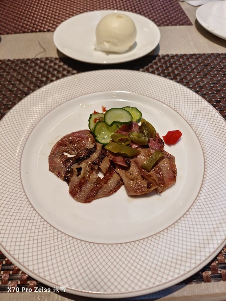 【台北吃到飽】香格里拉遠企CAFE11訪，平日午餐買一送一❤️