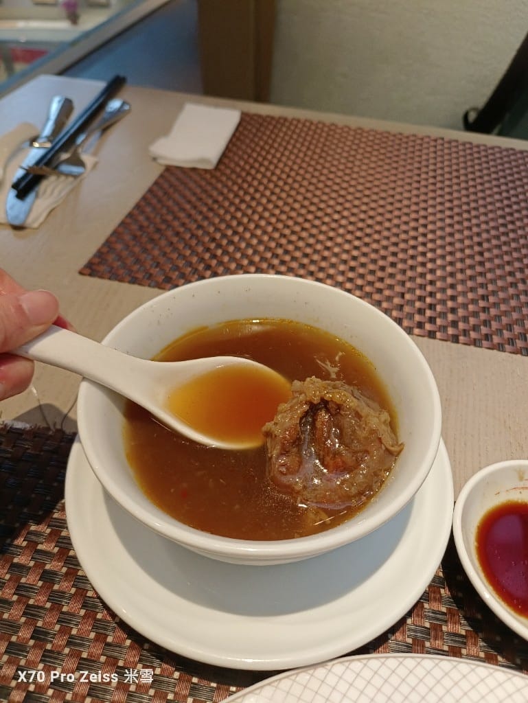 【台北吃到飽】香格里拉遠企CAFE11訪，平日午餐買一送一❤️