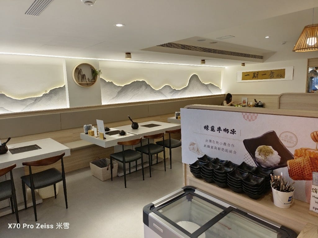【台北吃到飽】極鶴和牛鍋物，把握開幕85折再來吃爆和牛❤️❤️❤️