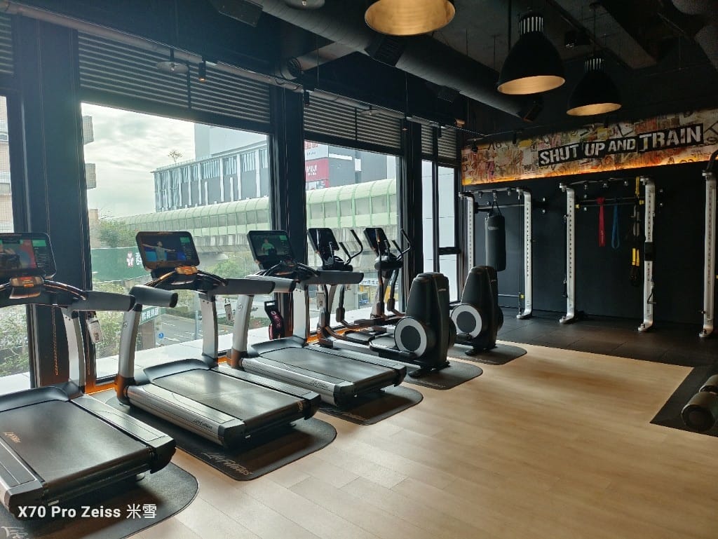【台中住宿】台中豐邑Moxy酒店,Surperior房開箱 - 第25張圖 【台中住宿】台中豐邑Moxy酒店,Surperior房開箱