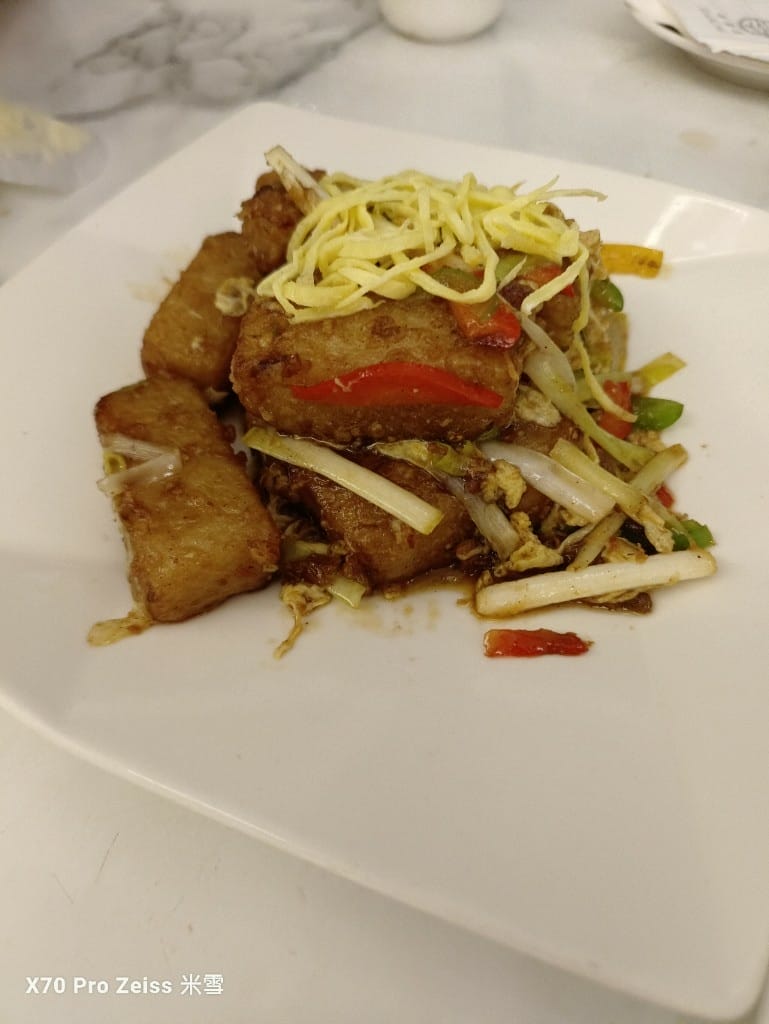 【台北美食】新港茶餐廳，平價好吃且環境又好的茶餐廳！