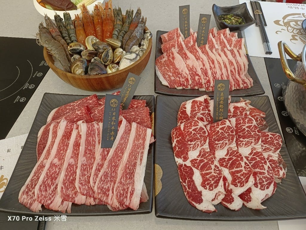 【台北吃到飽】極鶴和牛鍋物，把握開幕85折再來吃爆和牛❤️❤️❤️
