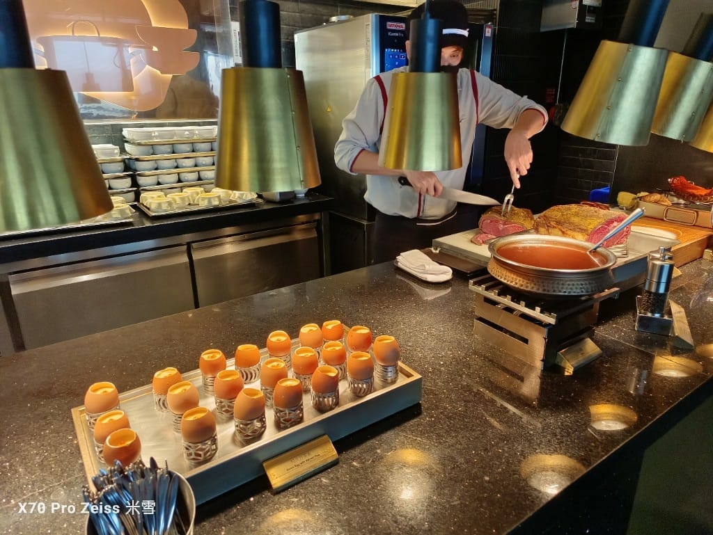 【新莊吃到飽】饗饗INPARADISE宏匯新莊店12訪，兩人同行一人免費❤️
