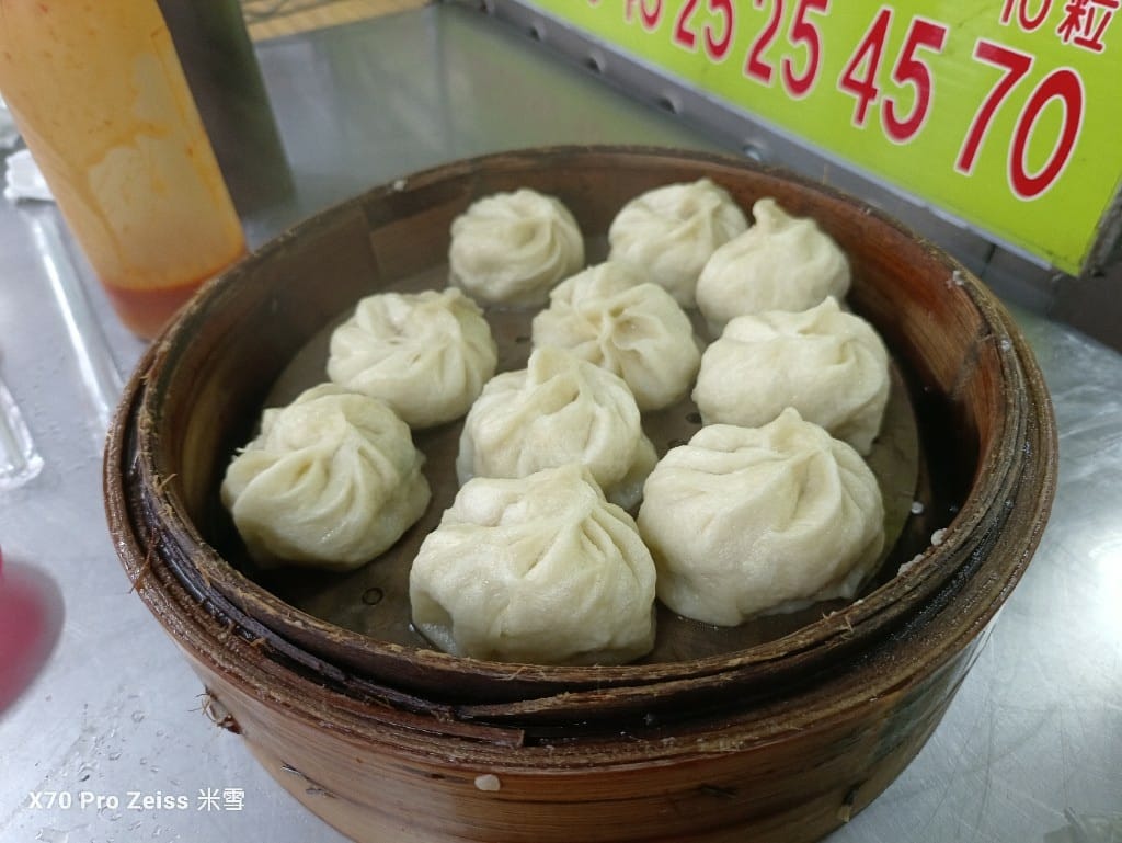 【新莊美食】風味小籠包,現包現蒸的好滋味! - 第7張圖 【新莊美食】風味小籠包,現包現蒸的好滋味!