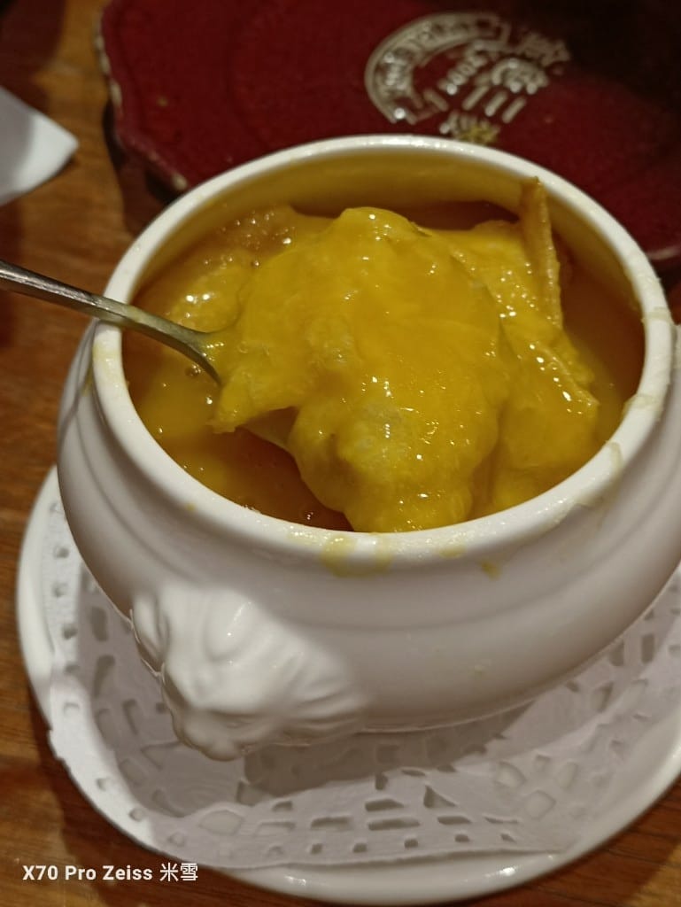 【新莊美食】金色三麥新莊晶冠店，會員壽星禮6吋蛋糕🎂🎂🎂