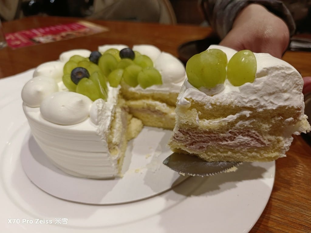 【新莊美食】金色三麥新莊晶冠店，會員壽星禮6吋蛋糕🎂🎂🎂