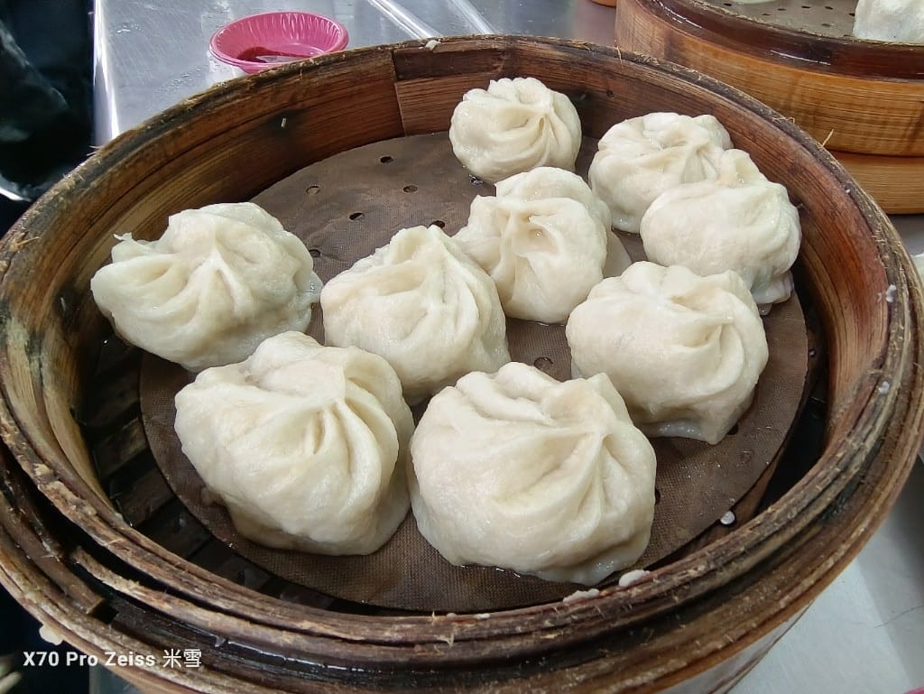 【新莊美食】風味小籠包,現包現蒸的好滋味! - 第5張圖 【新莊美食】風味小籠包,現包現蒸的好滋味!