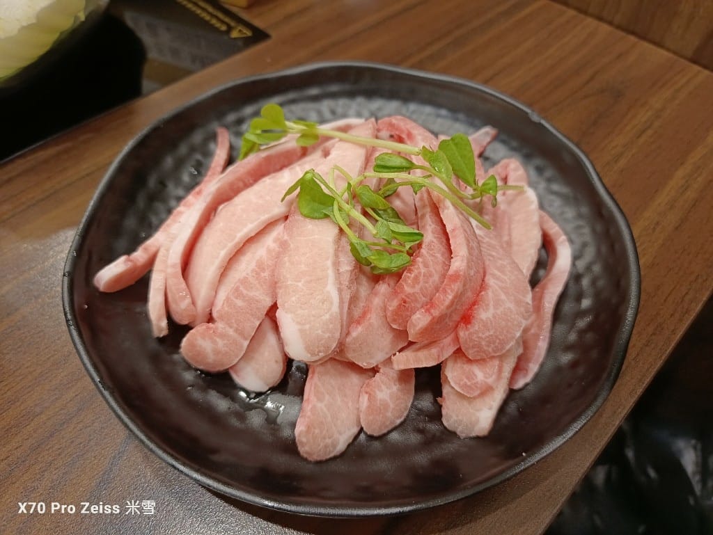 【新莊吃到飽】沐沐鍋物MUMU新莊中平店，八方悅二代店，自助吧吃到飽5訪