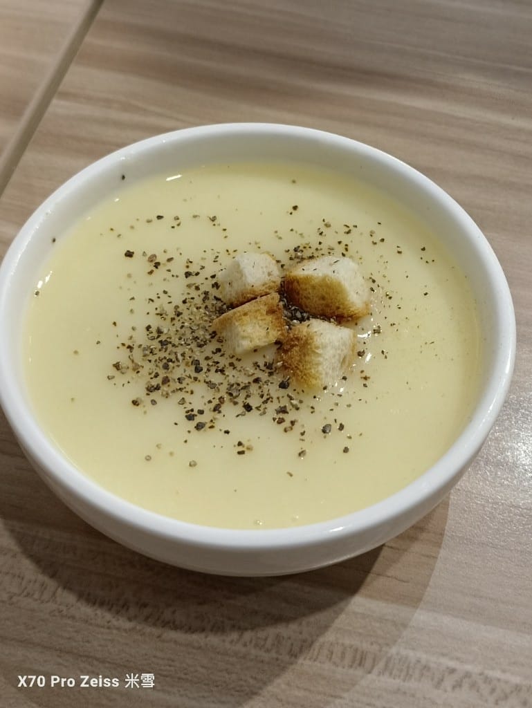 【新莊美食】花屋咖啡hanaya,平價美味的早午餐😸 - 第13張圖 【新莊美食】花屋咖啡hanaya,平價美味的早午餐😸