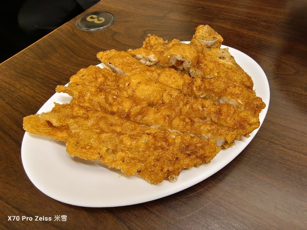 【新莊美食】溢鼎小館，再訪天津人開的道地北方麵食館，炸排骨超好吃的❤️