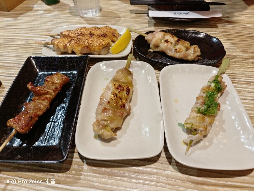 【台北美食】板前屋炭烤鰻魚飯，幾乎沒刺的美味鰻魚飯❤️