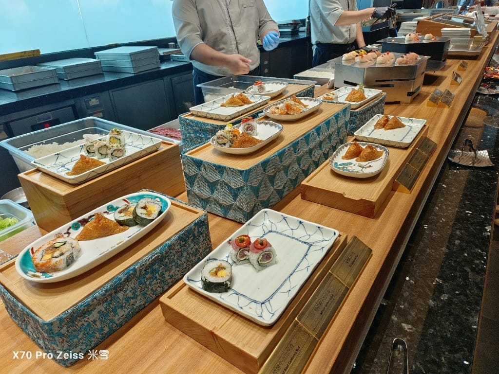【新莊吃到飽】饗饗INPARADISE宏匯新莊店13訪，兩人同行一人免費❤️