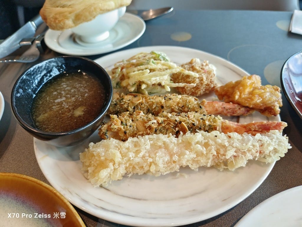 【新莊吃到飽】饗饗INPARADISE宏匯新莊店13訪，兩人同行一人免費❤️