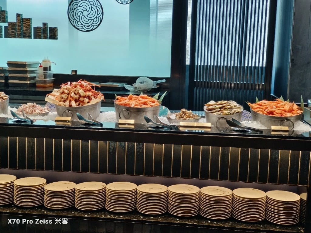 【新莊吃到飽】饗饗INPARADISE宏匯新莊店13訪，兩人同行一人免費❤️