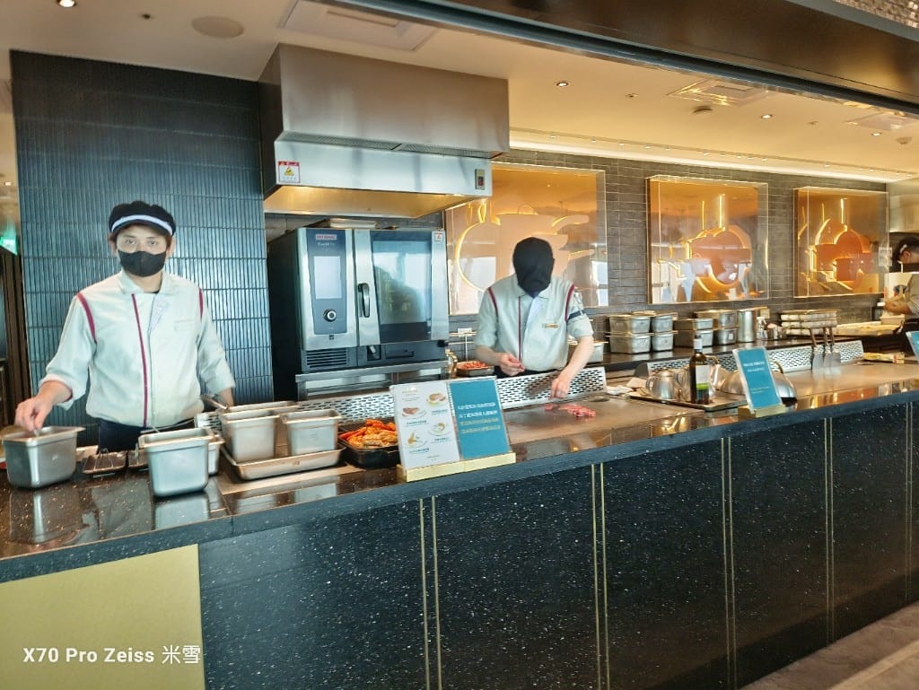 【新莊吃到飽】饗饗INPARADISE宏匯新莊店13訪，兩人同行一人免費❤️