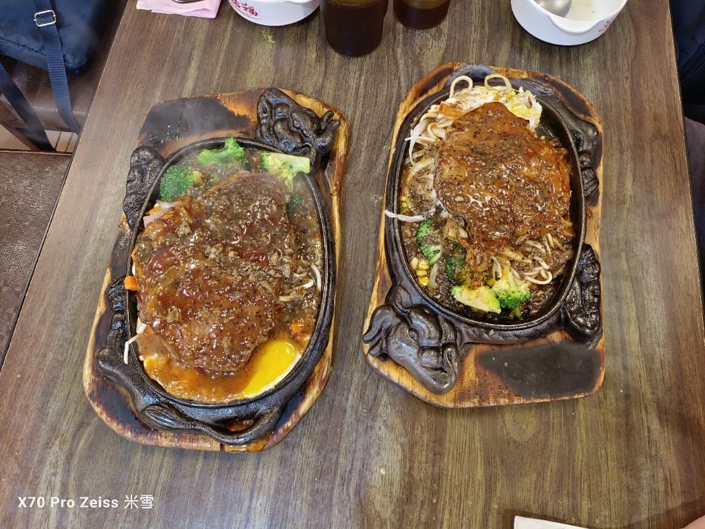 【新莊美食】祐福牛排館，在地人必吃的老牌牛排館！