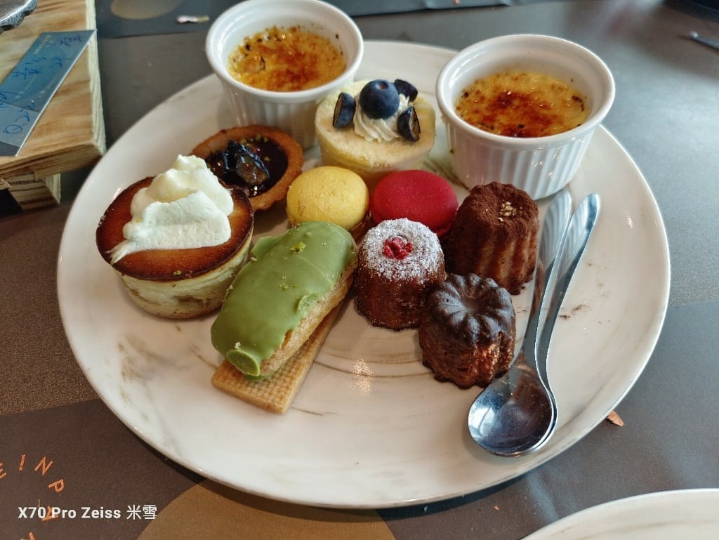 【新莊吃到飽】饗饗INPARADISE宏匯新莊店13訪，兩人同行一人免費❤️