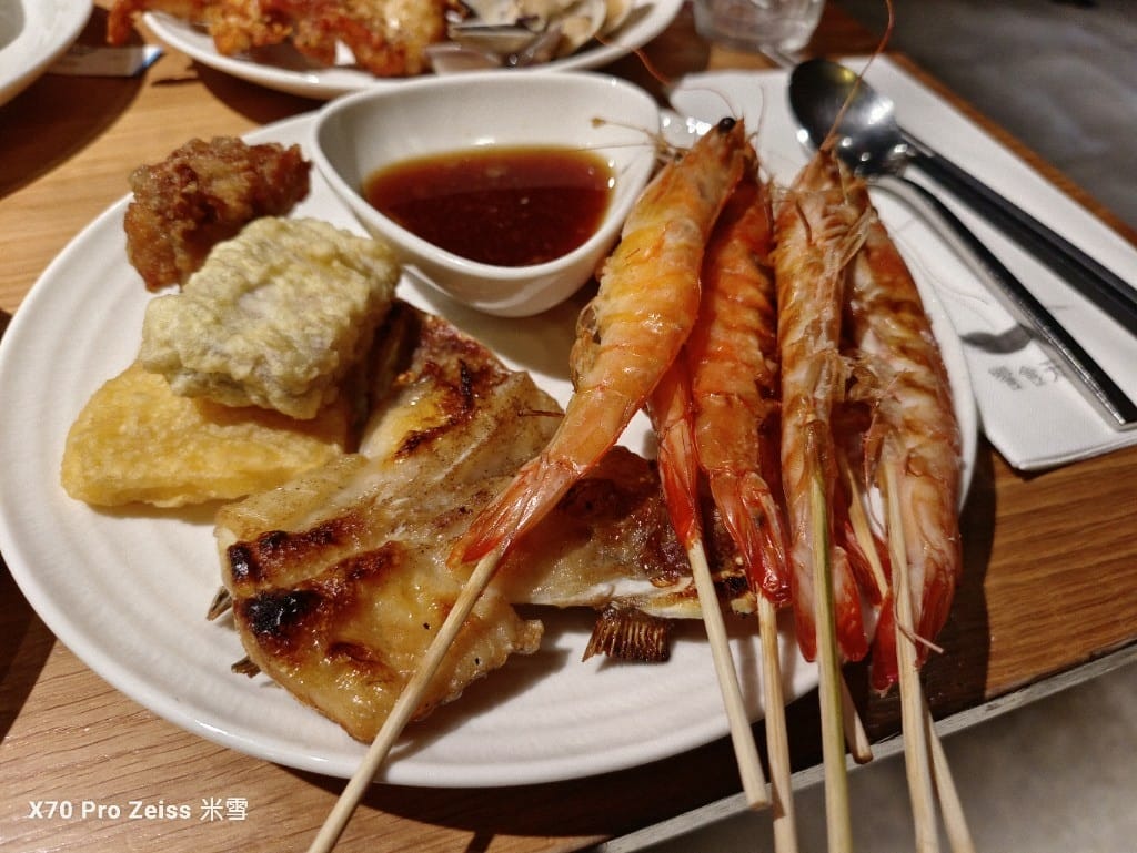 【板橋吃到飽】饗食天堂21訪板橋店，假日午餐😸