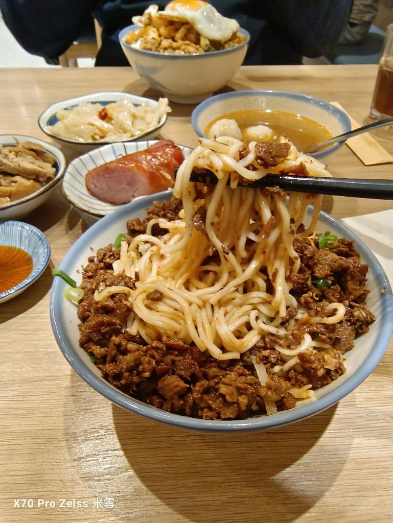 【新莊美食】忠青商行新莊宏匯店,蝦飯和排骨真好吃❤️ - 第15張圖 【新莊美食】忠青商行新莊宏匯店,蝦飯和排骨真好吃❤️