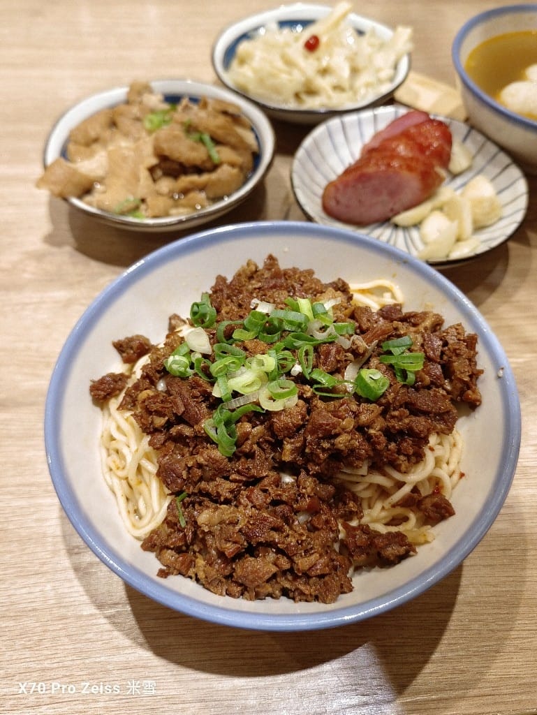 【新莊美食】忠青商行新莊宏匯店,蝦飯和排骨真好吃❤️ - 第14張圖 【新莊美食】忠青商行新莊宏匯店,蝦飯和排骨真好吃❤️