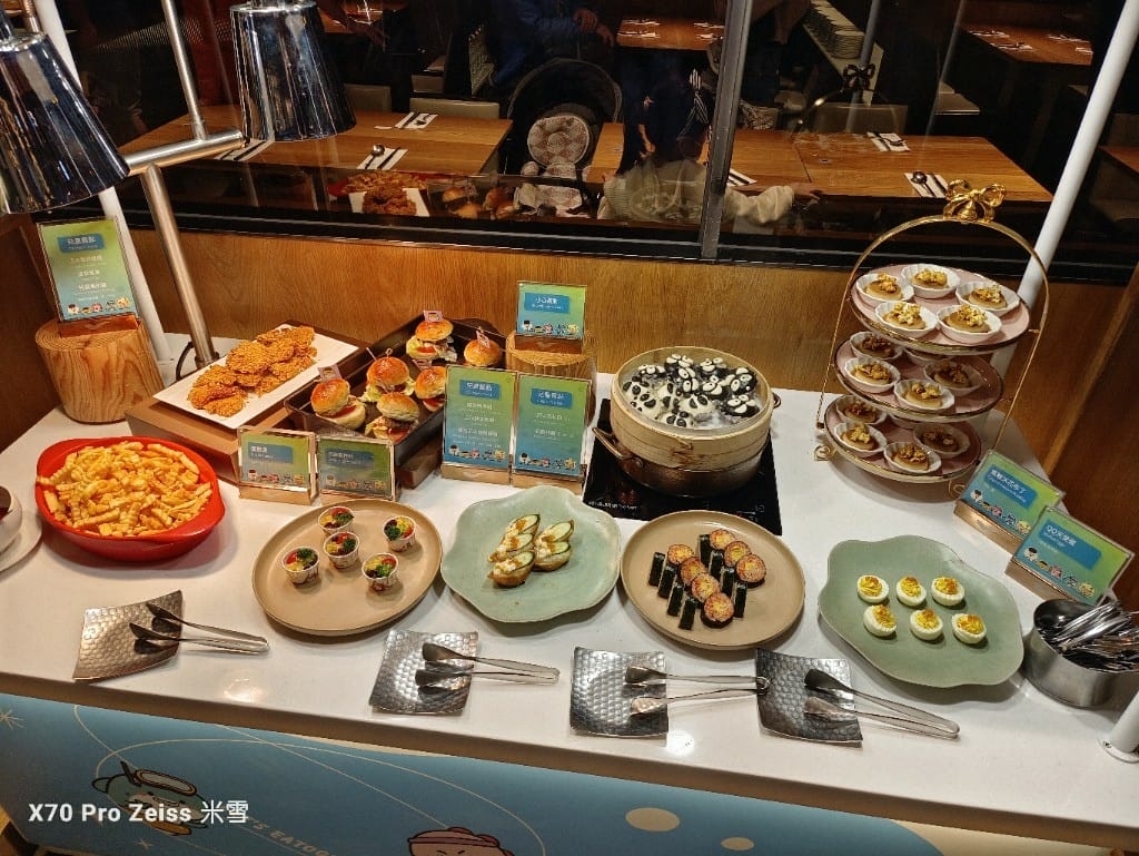 【板橋吃到飽】饗食天堂21訪板橋店，假日午餐😸