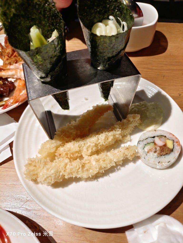【板橋吃到飽】饗食天堂21訪板橋店，假日午餐😸