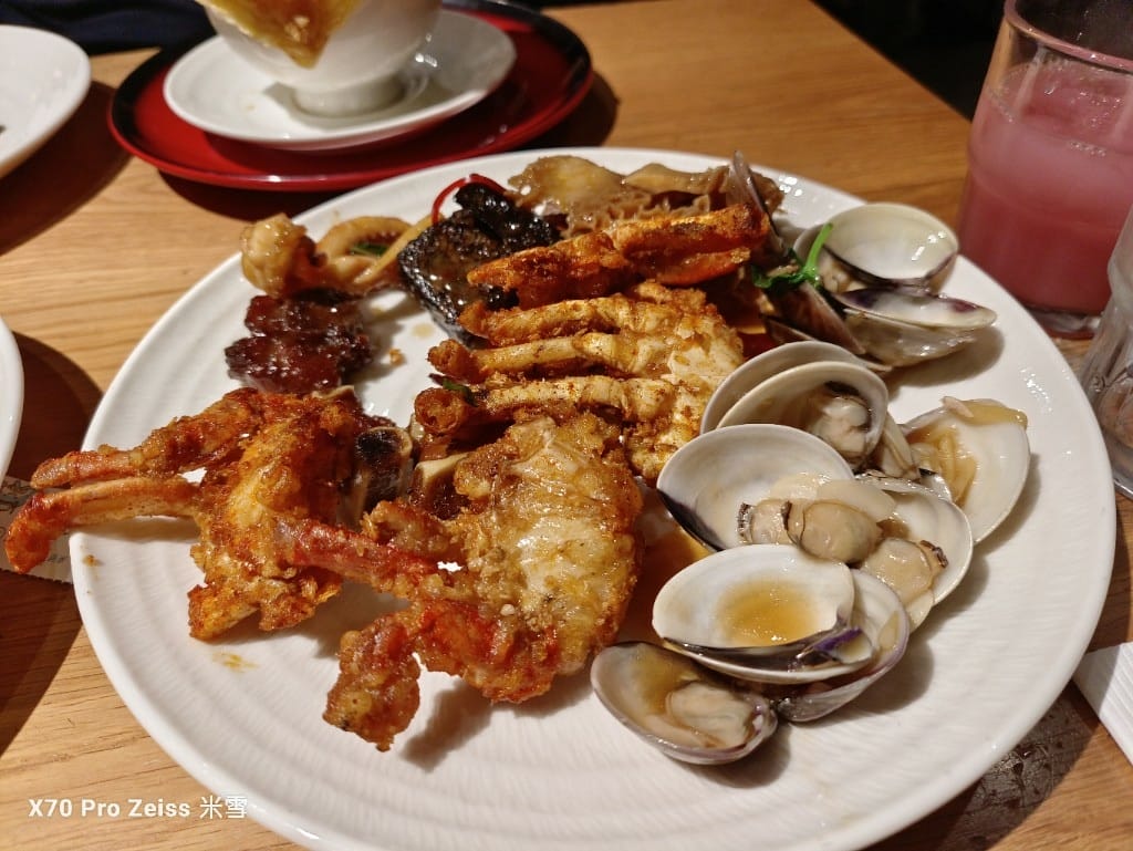 【板橋吃到飽】饗食天堂21訪板橋店，假日午餐😸